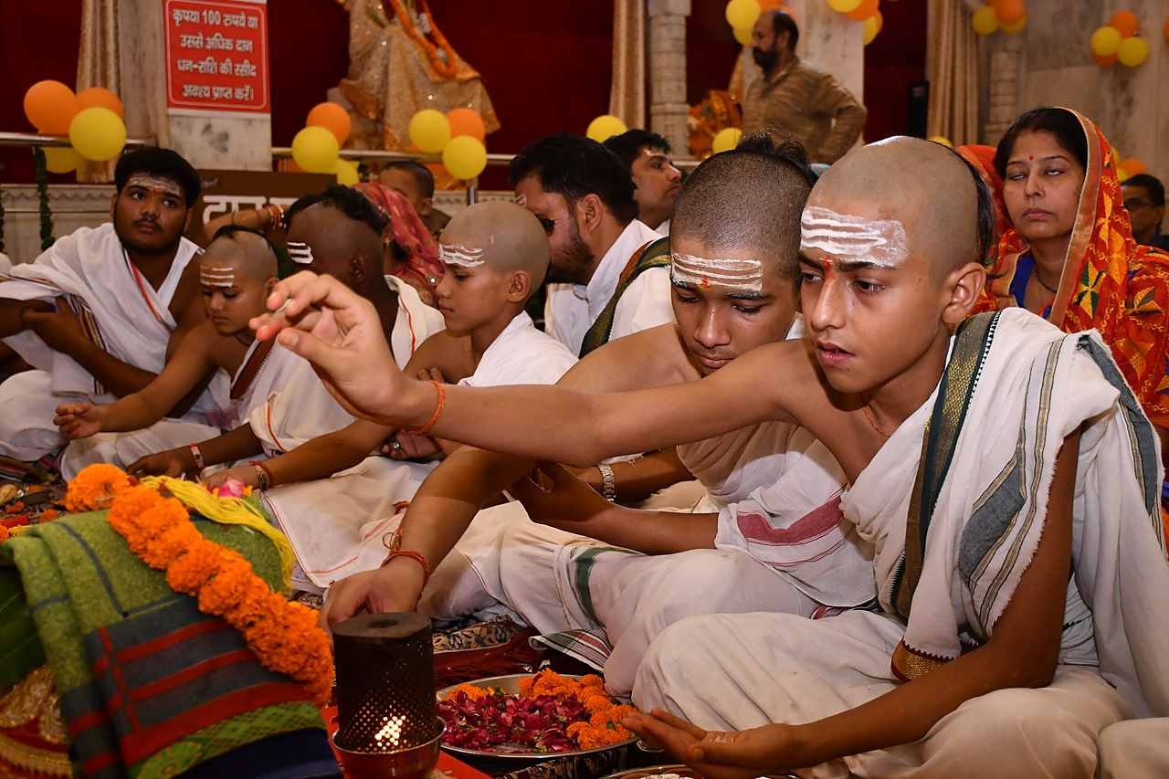 Gurukul students at Hare Krishna Mandir